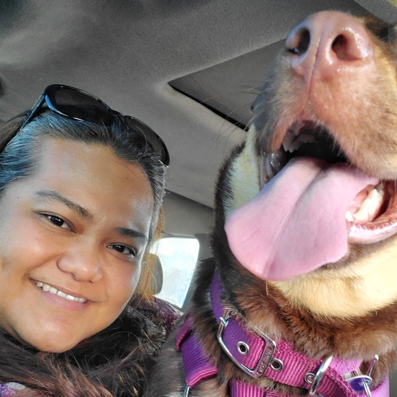 Meet your Posher, Mari - Picture 1 of 2